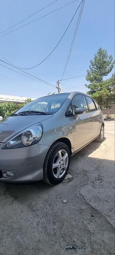 byd e3: Honda Jazz: 2004 г., 1.3 л, Механика, Бензин, Хэтчбэк — 2
