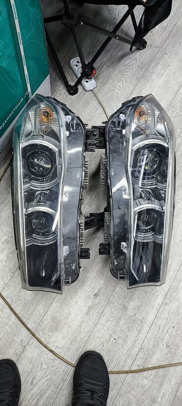 Передняя левая фара BMW Б/у
