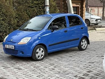 Chevrolet Spark: 2009 г., 0.8 л, Механика, Бензин, Хэтчбэк