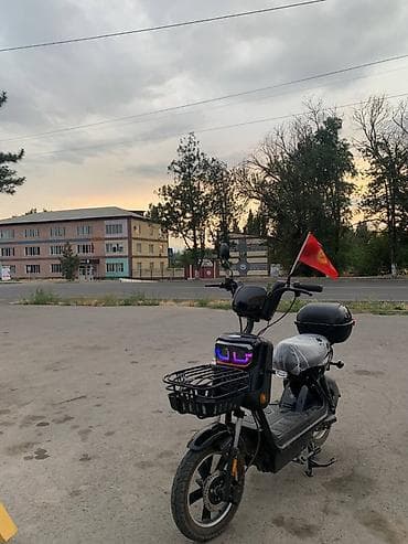 лектор скутер: Электроскутер DRONGO, черный - Электропривод, бесшумное и экономичное — 5