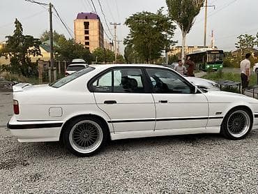 bew e34: BMW 5 series: 1993 г., 3 л, Механика, Бензин, Седан — 3