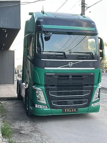 hd 72: Тягач, Volvo, Без прицепа — 3