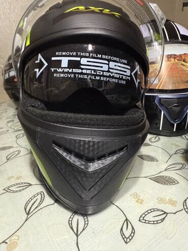 полицейская дубинка: #мотошлем
#шлем
#мотоэкипировка
#мотоцикл
#байк
#мотожизнь
#байкер
#эк — 7