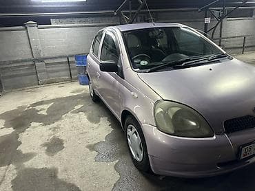Toyota Vitz: 2000 г., 1 л, Автомат, Бензин, Хэтчбэк at lalafo.kg Toyota Vitz: 2000 г., 1 л, Автомат, Бензин, Хэтчбэк
