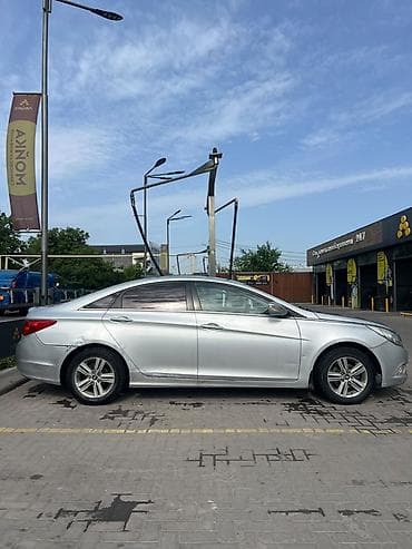 авто крдит: Hyundai Sonata: 2013 г., Автомат, Бензин, Седан — 7