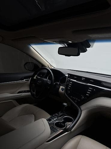 camry 55 гибрид: Toyota Camry: 2019 г., 2.5 л, Вариатор, Гибрид, Седан — 9