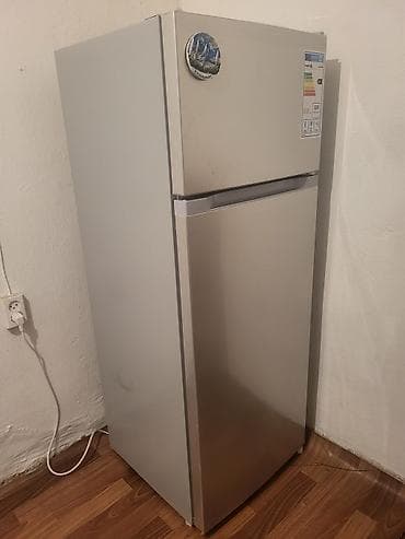 Холодильник арзан баага сатылат 15000с.Жапжаны документи менен