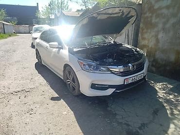 шины на аккорд: Решетка радиатора Honda — 8