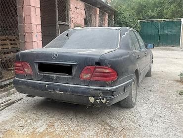 Унаа сатуу: Mercedes-Benz E-Class: 1996 г., 3.2 л, Автомат, Бензин, Седан — 2