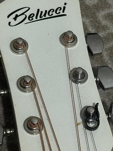 Срочно продаю гитару Belucci, в хорошем состоянии. есть торг — 5