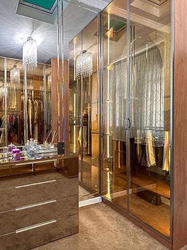 Аренда домов: 310 м², 8 комнат, Теплый пол, Утепленный, Парковка — 4