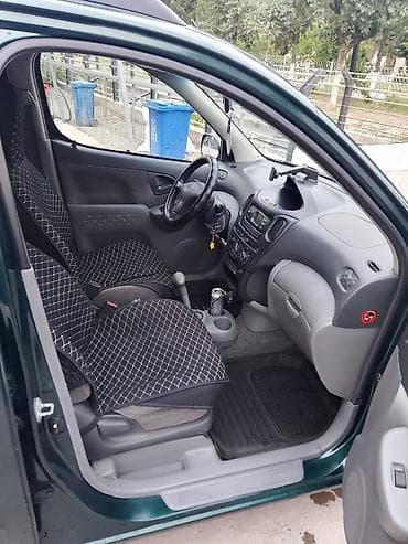 byd e5: Toyota Yaris Verso: 2000 г., 1.3 л, Автомат, Бензин, Хэтчбэк — 2
