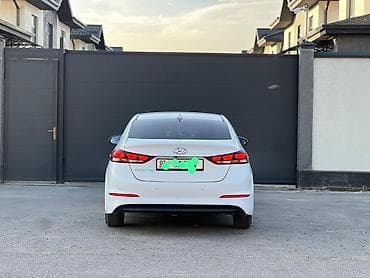на аванте: Hyundai Avante: 2018 г., Газ — 3