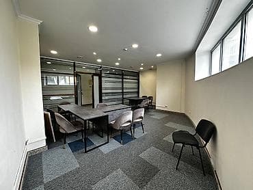 Недвижимость: Аренда офисов, 31 м², 1 линия — 3