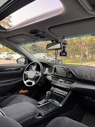 grand: Hyundai Grandeur: 2017 г., 3 л, Автомат, Газ, Седан — 5