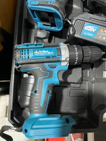 инструментальный шкаф: Аккумуляторный набор 4/1 от немецкой фирмы АРТЛАЙН в комплекте — 2