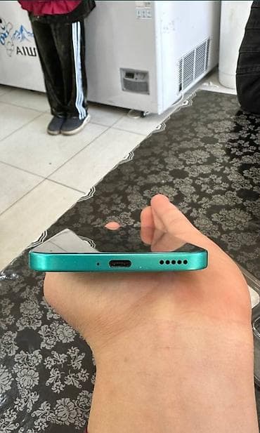 Аксессуары для мобильных телефонов: Honor X8c, Новый, 128 ГБ — 3