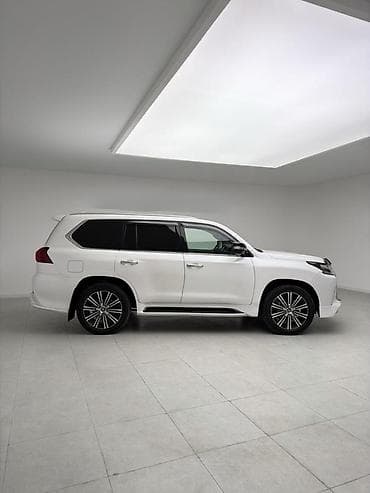 range over: Lexus LX: 2017 г., 5.7 л, Автомат, Бензин, Внедорожник — 9