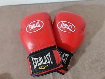 Боксерские перчатки Everlast 
Почти новый — 2
