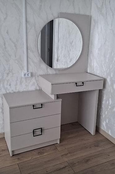 coffee table: Туалетный столик, С зеркалом, цвет - Серый — 1