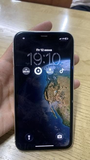 apple watch series 11: IPhone 11, Б/у, 128 ГБ, Белый, Чехол, 100 % — 2