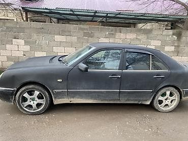а 190: Mercedes-Benz E-Class: 1996 г., 3 л, Ручные, Дизель, Седан — 4