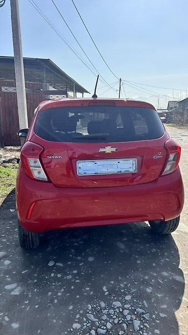 geeli monjaro: Chevrolet Spark: 2016 г., 1 л, Хэтчбэк — 8