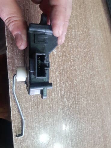 стенд для чистки дизельных форсунок: Toyota Ipsum актуатор печки, Тойота Ипсум сервопривод печки — 3