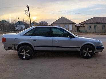 купить салон бмв е39: Audi 80: 1993 г., 2.3 л, Механика, Бензин, Седан — 3