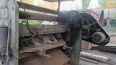 продаю микроскоп: Промышленное оборудование для металлообработки В продаже комплект — 4