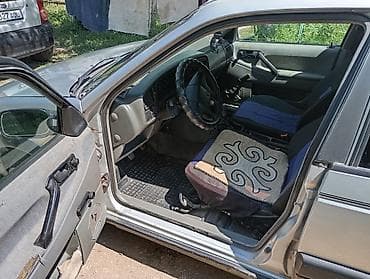 qj moto: Volkswagen Passat: 1991 г., 1.8 л, Механика, Универсал — 1