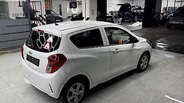 byd e7: Chevrolet Spark: 2020 г., 1 л, Автомат, Бензин, Хэтчбэк — 6