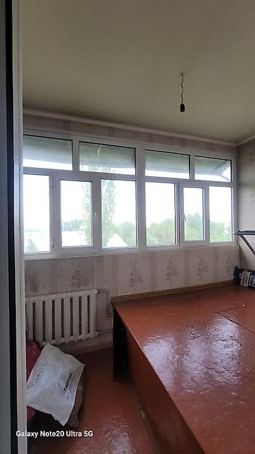 продаю квартиру 25000: 3 комнаты, 63 м², 105 серия, 4 этаж — 6