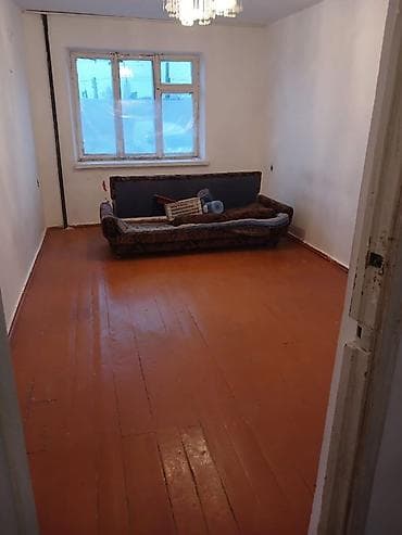 квартира в районе филармонии: 2 комнаты, 31 м², Хрущевка, 2 этаж, Старый ремонт — 1