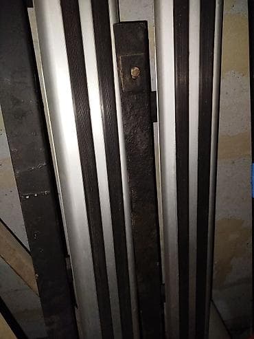 Чыпкалар: Босоголордун сырткы коймолору Toyota, Оригинал — 6