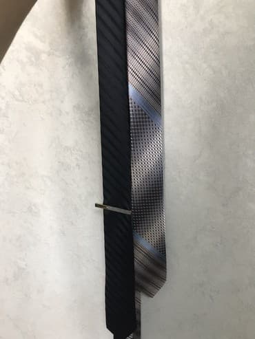 шым мужские: Мужской элегантный костюм в мелкую клетку. Молодежный фасон- рукава — 6