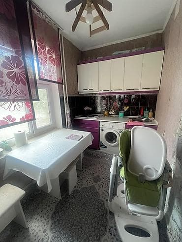 Недвижимость: 1 комната, 35 м², 105 серия, 5 мкр 105 серия, 1 этаж, Старый ремонт — 3