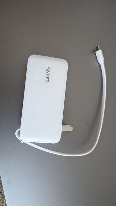 aser swift: Продаю повербанк Анкер. 10000mah. новый. продаю из-за того, что нужен — 1