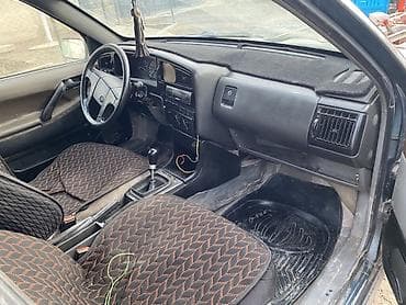 продажа авто матиз б у: Volkswagen Passat Variant: 1988 г., 2 л, Автомат, Бензин, Универсал — 3