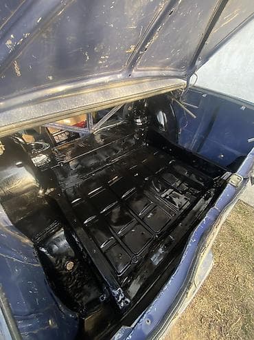 машины с российскими номерами: ВАЗ (ЛАДА) 2107: 2005 г., 1.6 л — 4