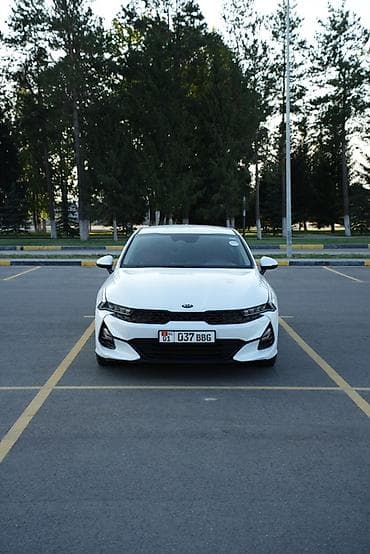 geely e5: Kia K5: 2020 г., 2 л, Автомат, Газ, Седан — 2