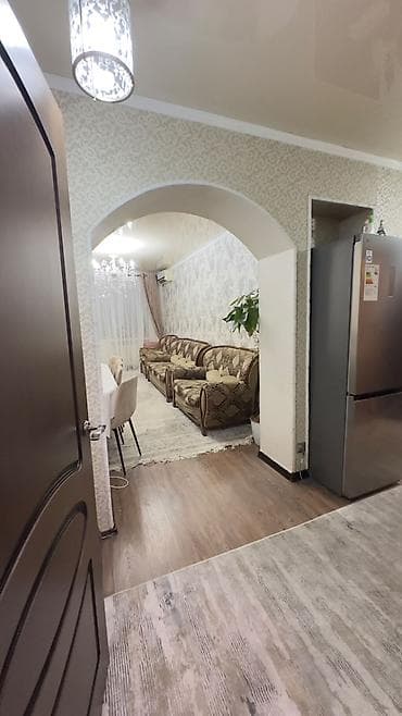 8: 3 комнаты, 65 м², БГУ 105 серия, 2 этаж, Дизайнерский ремонт — 10