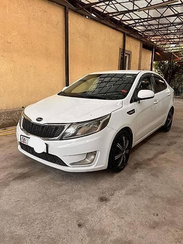 продажа бмв 3 серии: Kia Rio: 2014 г., 1.6 л, Автомат, Бензин, Седан — 4