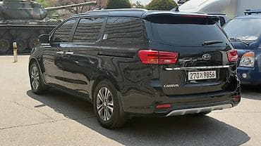 Транспорт: Kia Carnival: 2019 г., 2.2 л, Автомат, Дизель, Вэн/Минивэн — 4