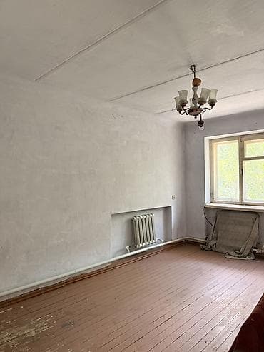 3 комнаты, 70 м², Сталинка, 1 этаж, Требуется ремонт — 4