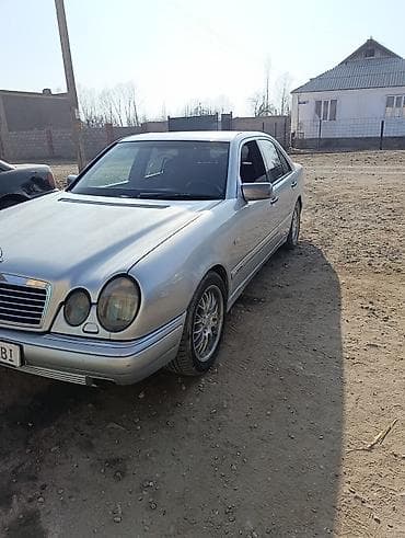 мер: Mercedes-Benz E-Class: 1995 г., 3.2 л, Автомат, Бензин, Седан — 2