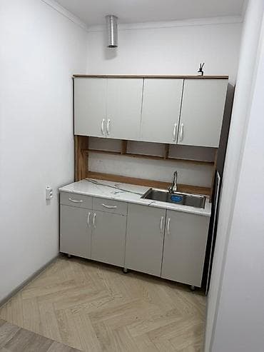 аренда фур: Сдается компактная комната-студия с отдельным санузлом. Описание: - — 6