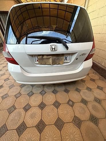 китайские машины в кыргызстане: Honda Fit: 2002 г., Автомат, Бензин, Хэтчбэк — 3