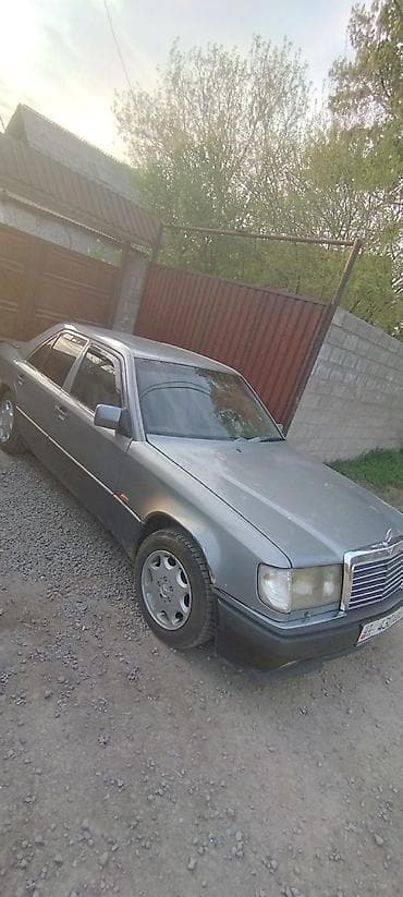 капот на 124: Mercedes-Benz W124: 1992 г., 2.3 л, Ручные, Бензин, Седан — 5