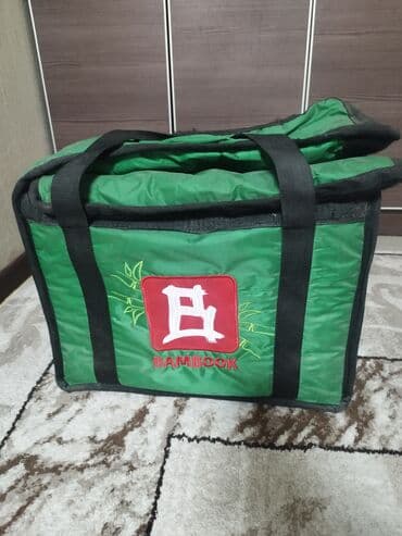 сколько стоит чемодан на колесиках: Чемодан, Новый, Маленький (до 40 л), Водонепроницаемость — 1